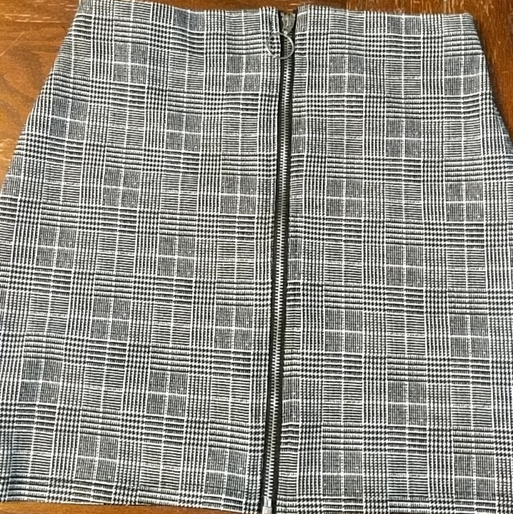 mini skirt